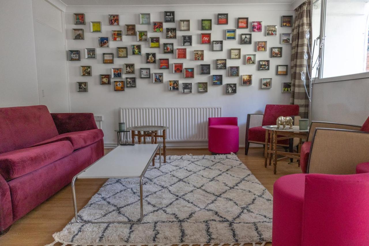 London - 4 Bed - Sleeps 8 - Garden - Pet Friendly Villa Bagian luar foto
